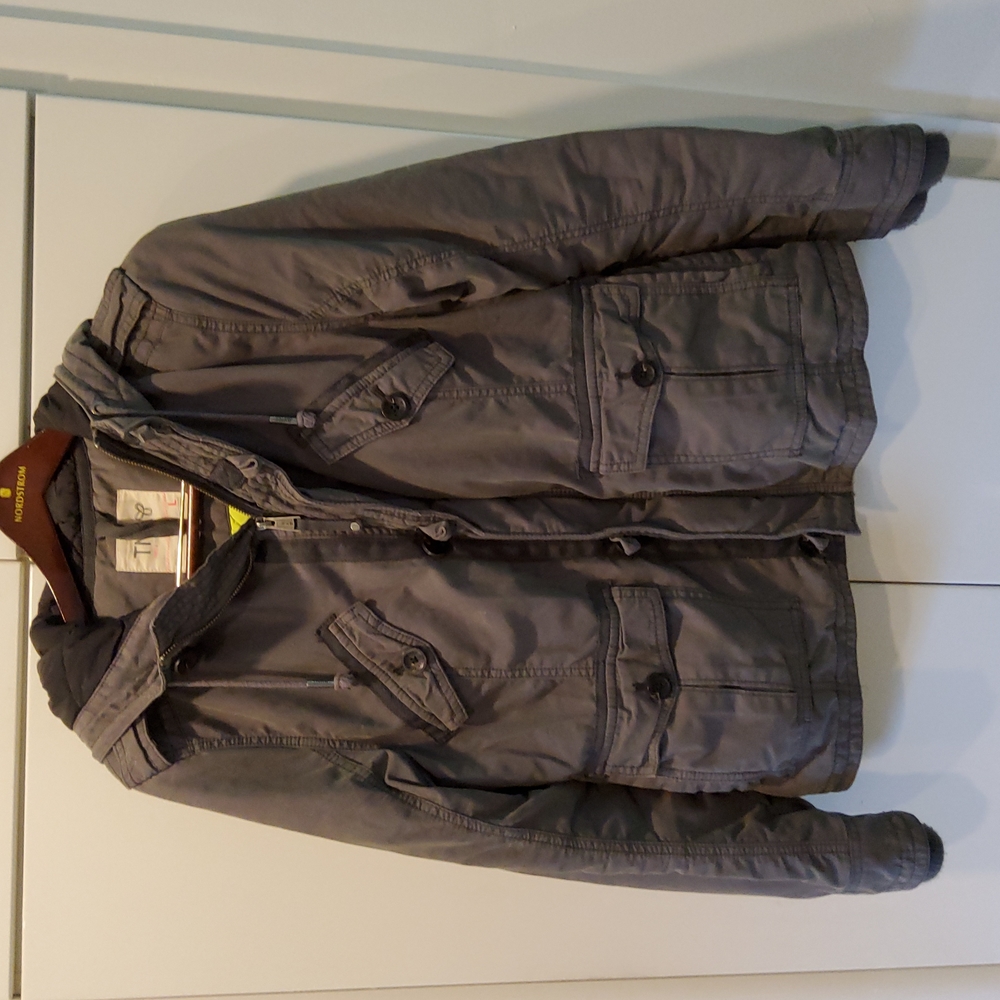 Aritzia TNA Mid Weight Utility jacket